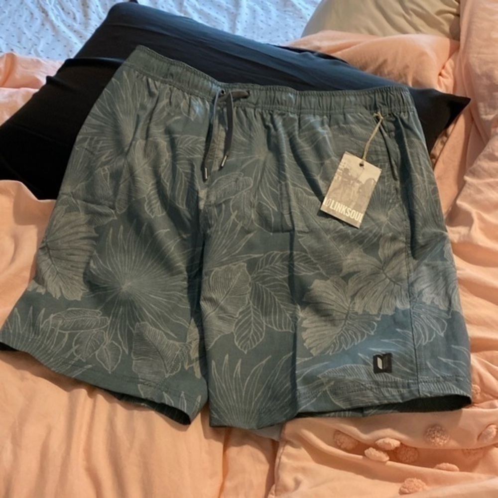 Linksoul Blue Floral Men's Shorts